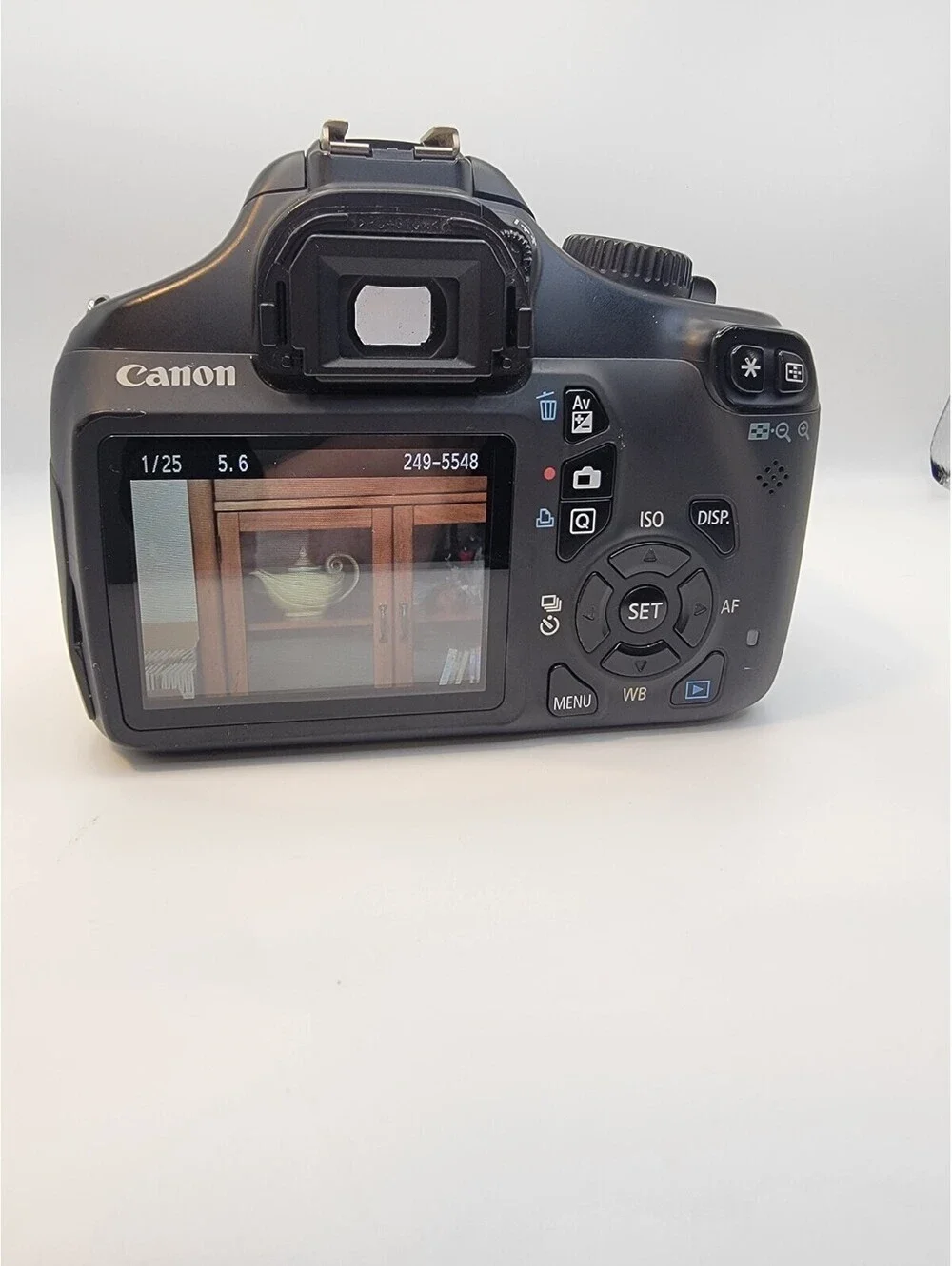Canon EOS Rebel T3 Camera Body w/ Battery & SD Card - 15,485 Shutter Ct